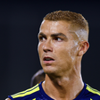 Cristiano Ronaldo surpreende com novo visual dias após anunciar casamento com Georgina Rodríguez