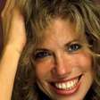 Carly Simon revela impacto do divórcio de James Taylor em seus filhos em nova canção emocionante