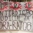 Torcida faz protesto na casa do presidente do Corinthians: "Acabou a paz"