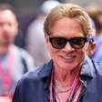 Axl Rose faz show com problema na mandíbula: 'parece que vai cair'