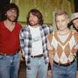 Maglore continua a fazer pop rock eficiente em 'Fluxo Natural'