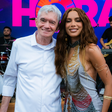 "Altas Horas": Anitta usa vestido de R$ 7.290 que leva 40 horas de bordado; veja detalhes do look