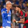 Vídeo: reação de Paquetá ao ganhar troféu de melhor em campo surpreende e viraliza