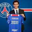 PSG anuncia a contratação de Ferran Torres, herói do título mundial da Espanha