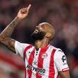 Igor Thiago brilha e Brentford atropela time alemão por 7 a 0