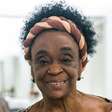 O último aplauso de Léa Garcia aos 90 anos: há 3 anos e com 7 décadas de carreira, atriz morreu poucas horas antes de ganhar prêmio à altura de trajetória brilhante e de luta incansável contra o racismo