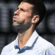 Após passar mal em quadra, Novak Djokovic revela problema de saúde