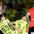 Carrascal brilha, Flamengo humilha o Mirassol e cola no Palmeiras