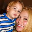 Virginia Fonseca surge em fotos com o filho e detalhe rouba a cena: 'Meu Deus'