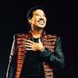 Lionel Richie critica turnê de Usher e Chris Brown e ganha aplausos