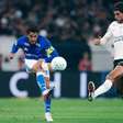 Seca dos homens de frente vira alerta no Corinthians