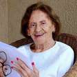 Laura Cardoso morre aos 98 anos; perfil oficial da atriz se manifesta