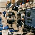 Tratamento triplo elimina completamente vírus HIV em primatas, diz estudo