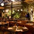 deBetti celebra aniversário de 10 anos com novo ambiente e foco na experiência à mesa