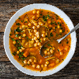 Sopas para o jantar: 4 receitas saudáveis e ricas em proteínas para variar o cardápio