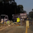 Duas crianças estão entre os mortos do acidente entre ônibus e carreta no PR
