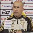 Ex-técnico do Flamengo manda recado para Leonardo Jardim
