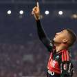 Flamengo vence o Cruzeiro no Maracanã e garante vaga nas quartas da Libertadores