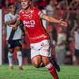 Sem piedade, Vila Nova goleia a Ponte Preta pela Série B