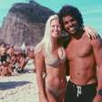 Surfista Victor Bernardo e mulher sofrem grave acidente de carro na Califórnia