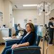 Soroterapia no Paraná: conselho regional proíbe uso estético e define novas regras