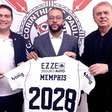 "Esforço coletivo", diz Marcelo Paz sobre renovação de Memphis Depay