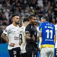 Raniele se desculpa por expulsão que poderia eliminar o Corinthians: 'Total noção do meu erro'