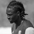 Jogador de 25 anos morre durante jogo-treino em Portugal