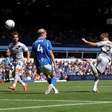 Vale Puskas? Jogador faz golaço de calcanhar na Inglaterra; vídeo