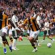 Hull bate o Manchester United na primeira zebra da Premier League
