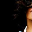 Nelly Furtado celebra era 'Loose' com edição deluxe que traz faixas raras às plataformas digitais