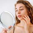 Skincare para pele acneica: o que funciona de verdade