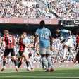 Manchester City vira no fim e bate Bournemouth na estreia na Premier League