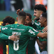 Palmeiras goleia o Vasco e dispara na liderança do Brasileirão