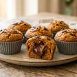 Muffin de cenoura trufado na airfryer: saudável e sem açúcar adicionado
