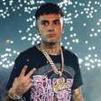 Rapper italiano é preso após polícia encontrar drogas, arma e munições em sua casa