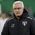 Dorival detona atuação do São Paulo: "Inadmissível"