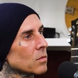 "blink sem Mark": Travis Barker explica origens do Box Car Racer