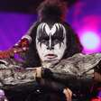 Kiss não pode realizar shows sem permissão de empresa, segundo Gene Simmons
