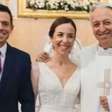 À procura de um amor? 'Padre do Tinder' já ajudou mais de mil fiéis a se casarem