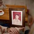O que significa sonhar com uma pessoa que já morreu, segundo a psicologia?