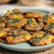 Todo mundo me pede essa receita de batata depois de provar: é uma explosão de sabor, fica irresistível e é muito fácil de fazer em casa