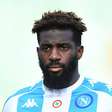 Bakayoko é oferecido para reforçar gigante do Brasileirão, que toma decisão