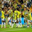 Fenerbahçe vence Lyon e garante vaga na fase de liga da Champions League