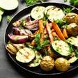 Legumes assados na airfryer: receita saudável e prática