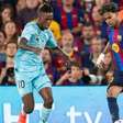 Raphinha marca, Barcelona bate o Bilbao e segue 100% na La Liga