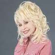 Parque de Dolly Parton reabre após morte da cantora seguindo seu último desejo