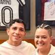 Soteldo e Savarino atraem fila de torcedores em restaurante no Rio