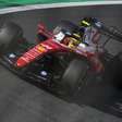 Ex-engenheiro da F1 pede que Ferrari priorize Hamilton na disputa pelo título