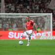 Mercado se revolta com arbitragem do Gre-Nal: "Onde está o VAR?"